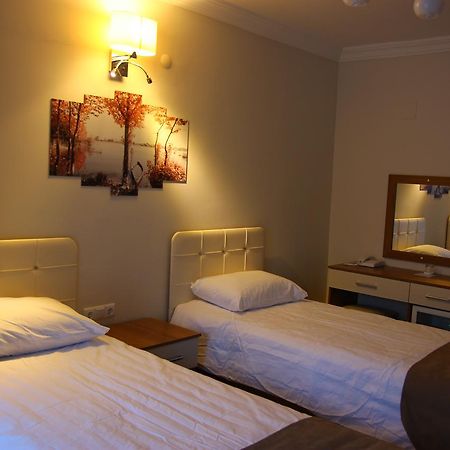 Deveci Hotel Mut ภายนอก รูปภาพ